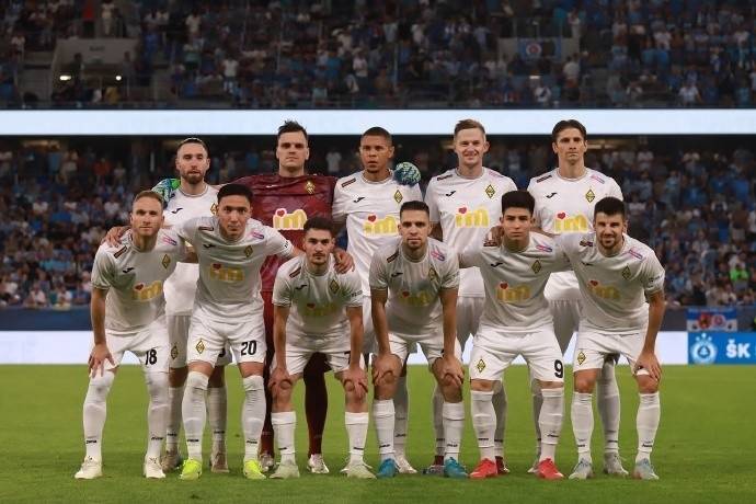 距离中国两百多公里的欧冠正赛？